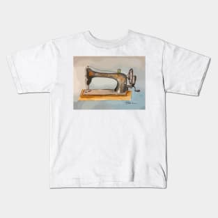 Old time sewing machine Kids T-Shirt